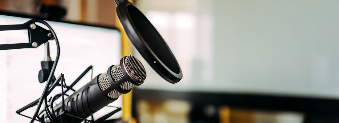 Cielux Track Lighting for Social Media // Podcast Studio