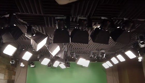 Three sets of Cielux track lightings.
